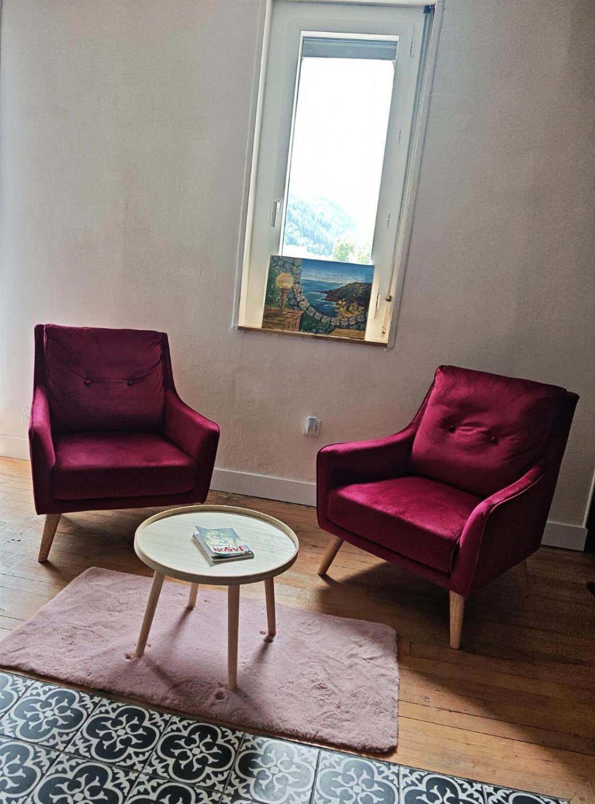 Tres Beau 3 Pieces Jusqu'a 6 Voyageurs - El Paradisio Lourdes