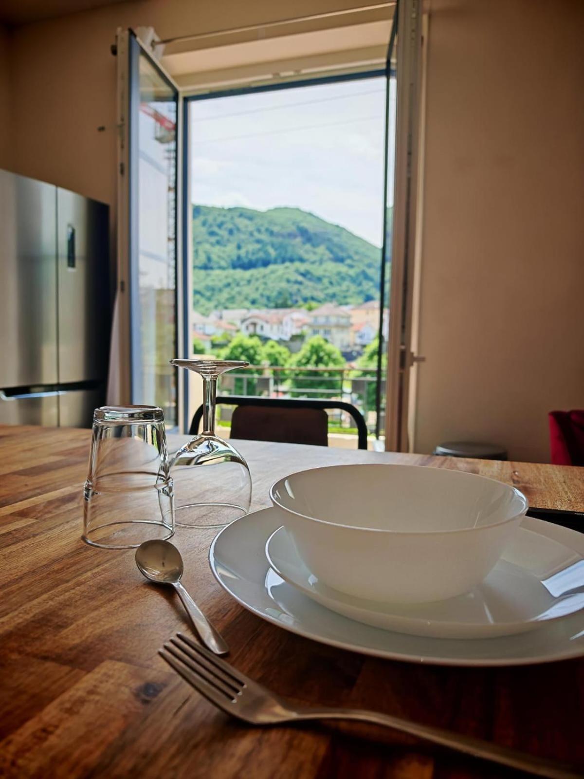 Tres Beau 3 Pieces Jusqu'a 6 Voyageurs - El Paradisio Apartment